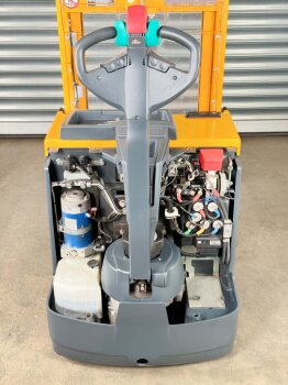 Jungheinrich Hochhubwagen EJD 220 119-201 ZT