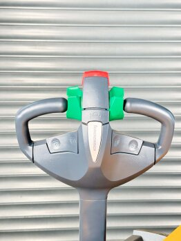 Jungheinrich Niederhubwagen EJE C20