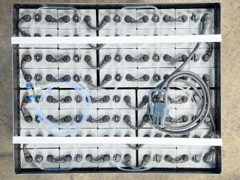 Staplerbatterie 80 V 775 Ah 5 PzS mit DIN A