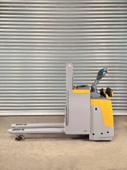 Jungheinrich ERD 220 KP