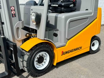 Jungheinrich Frontstapler EFG 425k