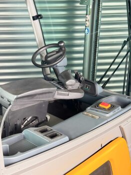 Jungheinrich Frontstapler EFG425k