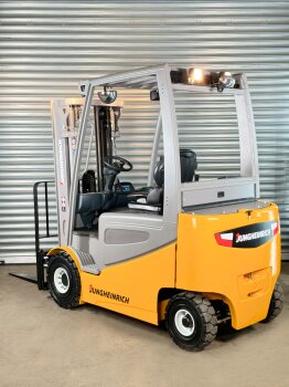 Jungheinrich Frontstapler EFG 425k