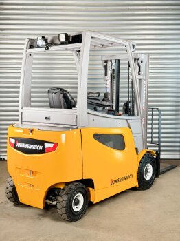 Jungheinrich Frontstapler EFG 425k