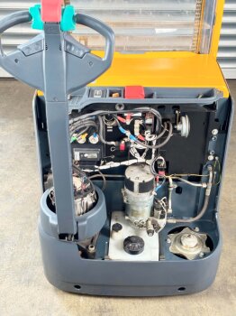 Jungheinrich Hochhubwagen EJC 12