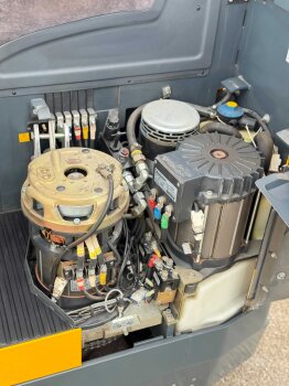 Jungheinrich Schubmaststapler ETV Q20