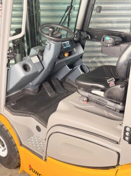 Jungheinrich Frontstapler TFG 316s