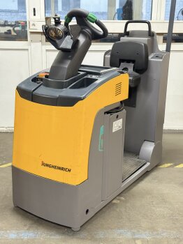 Jungheinrich Schlepper EZS 130LI