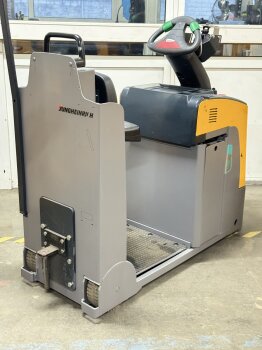 Jungheinrich Schlepper EZS 130LI