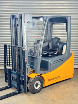 Jungheinrich Frontstapler EFG 220