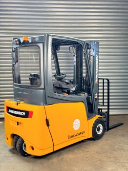 Jungheinrich Frontstapler EFG 220