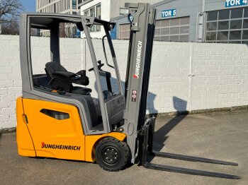 Jungheinrich Frontstapler EFG 220