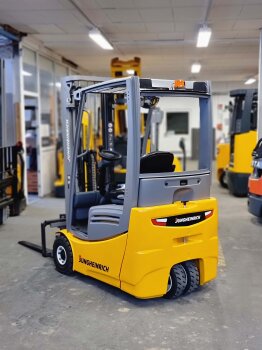 Jungheinrich Frontstapler EFG 220