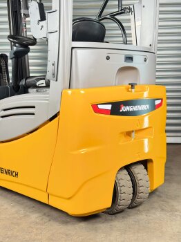 Jungheinrich Frontstapler EFG 218k