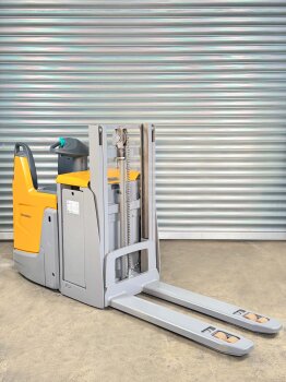 Jungheinrich Hochhubwagen ERD 220 drive Plus