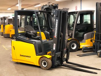 Jungheinrich Frontstapler EFG 216