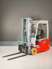 3-Rad Elektro-Stapler Neu -1.6t - 6 Jahre Garantie - 4.8m Hub - sofort verfügba