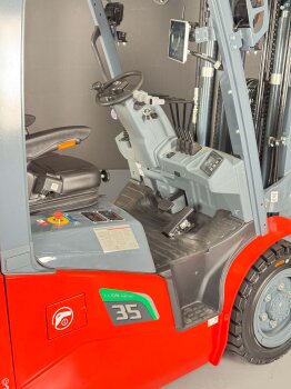 4-Rad Elektro-Stapler Neu - 3.5t - 6 Jahre Garantie - 4.7m Hub - sofort verfügba