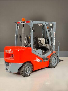 Diesel Stapler - Neu - 3,5t - hohe Bodenfreiheit - STVO - robust - sofort verfügbar