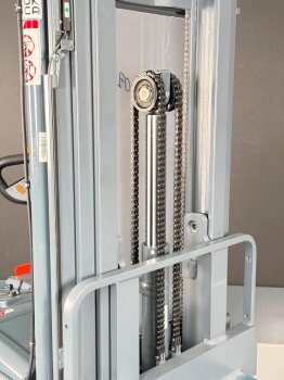 Hochhubwagen mit Plattform - Neu - 2t - 5,4m Hub - Lithium wartungsfrei - robust - sofort verfügbar