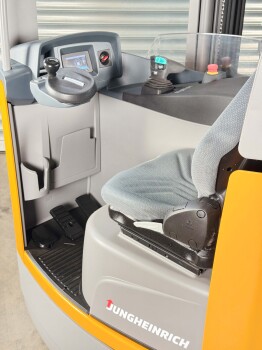 Jungheinrich Schubmaststapler ETV 214