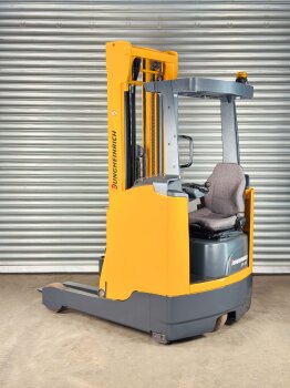 Jungheinrich Schubmaststapler ETV 216
