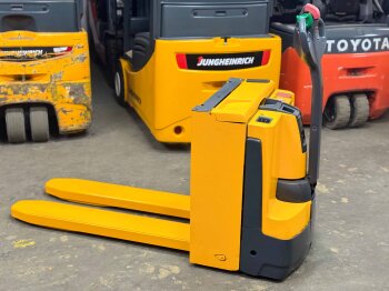 Jungheinrich Niederhubwagen EJE C20