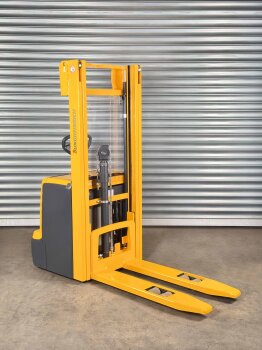 Jungheinrich Hochhubwagen EJC 214