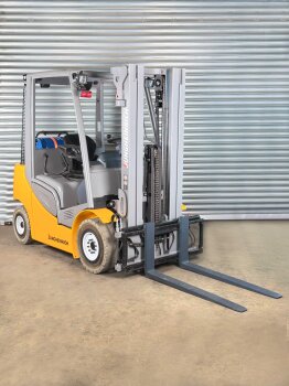 Jungheinrich Frontstapler TFG 430S