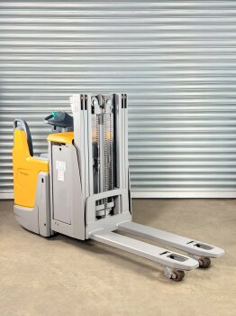 Jungheinrich Hochhubwagen ERD 220 drive PLUS