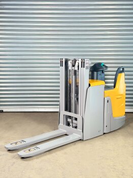 Jungheinrich Hochhubwagen ERD 220 drive PLUS