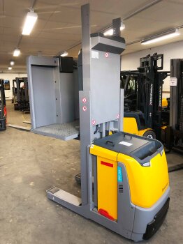 Jungheinrich Kommissionierer EKS 110 L 100 E