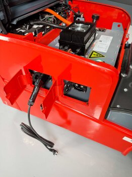 Heli Elektro 1,5t Stapler 3-Rad - 4,5 m Hub Triplex - Garantie