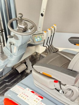 Heli Elektro 1,8t Stapler 3-Rad - 4,7 m Hub Triplex - Garantie