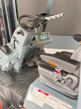 Heli Elektro 1,5t Stapler - 5m Hub Triplex - Garantie