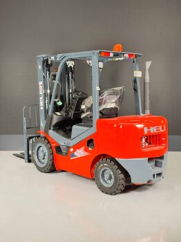 Heli Diesel 3,5t Stapler KUBOTA - 4,7m Hub Triplex -...