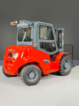 Heli Gelände 3,5t Stapler KUBOTA - 4,7m Hub Triplex - Garantie