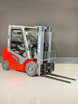 Heli Diesel 3,5t Stapler KUBOTA 4,7m Hub Triplex - Garantie