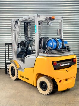 Jungheinrich Frontstapler TFG 425