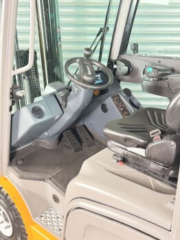 Jungheinrich Frontstapler TFG 320s