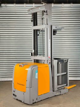 Jungheinrich Kommissionierer EKS 210