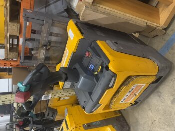 Jungheinrich Hochhubwagen ERD 220 drive PLUS