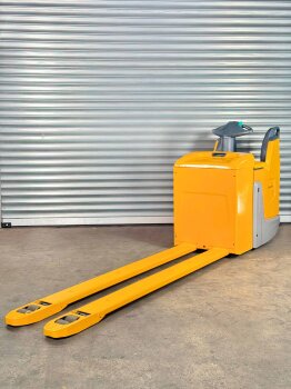 Jungheinrich Hochhubwagen ERE 225