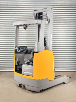 Jungheinrich Schubmaststapler ETV 214