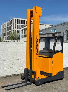 Jungheinrich Schubmaststapler ETV 214 KH