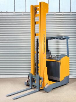 Jungheinrich Schubmaststapler ETV 214